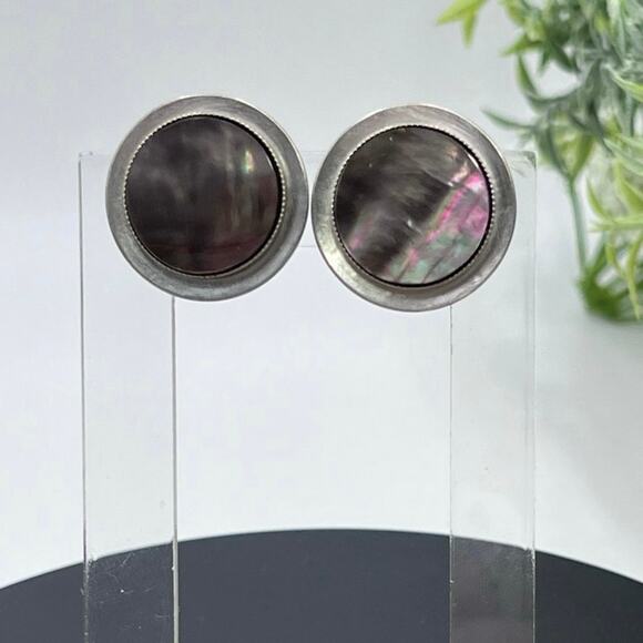 Marjorie Baer (MB SF) Vintage Round Abalone Silver Tone Clip on earrings - Picture 1 of 8
